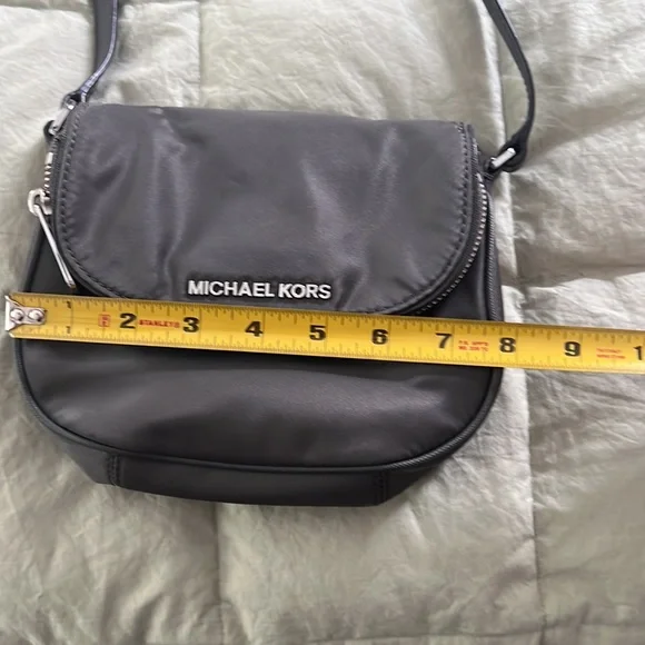 Michael Kors Crossbody Bag - Picture 2 of 10